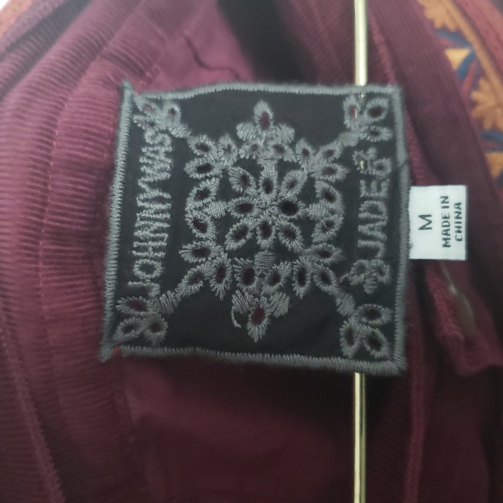 JOHNNY WAS LAMBDA Highwaisted Burgundy Corduroy Pants with Embroidered Belt Sz M - Picture 6 of 6